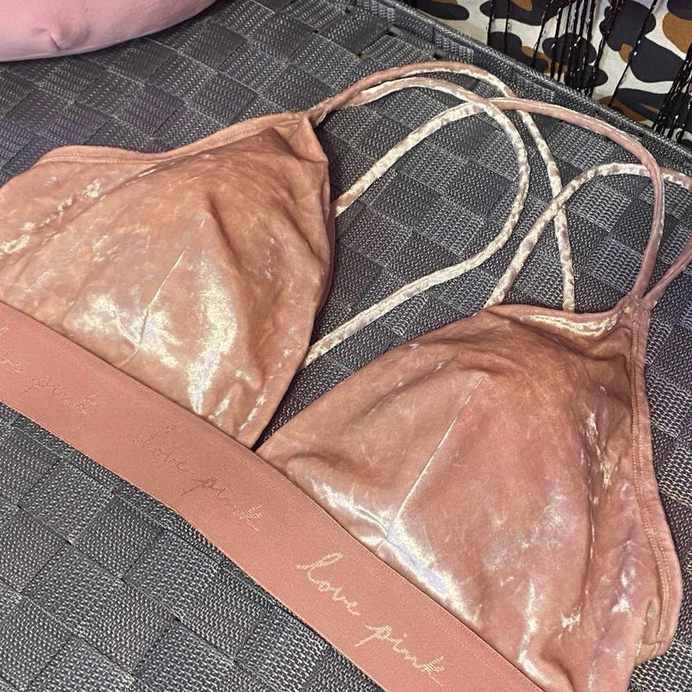 VICTORIA SECRET PINK VELVET TRIANGLE BRALETTE - Picture 6 of 10